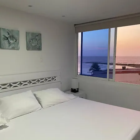 Amazing Ocean View In El Laguito *