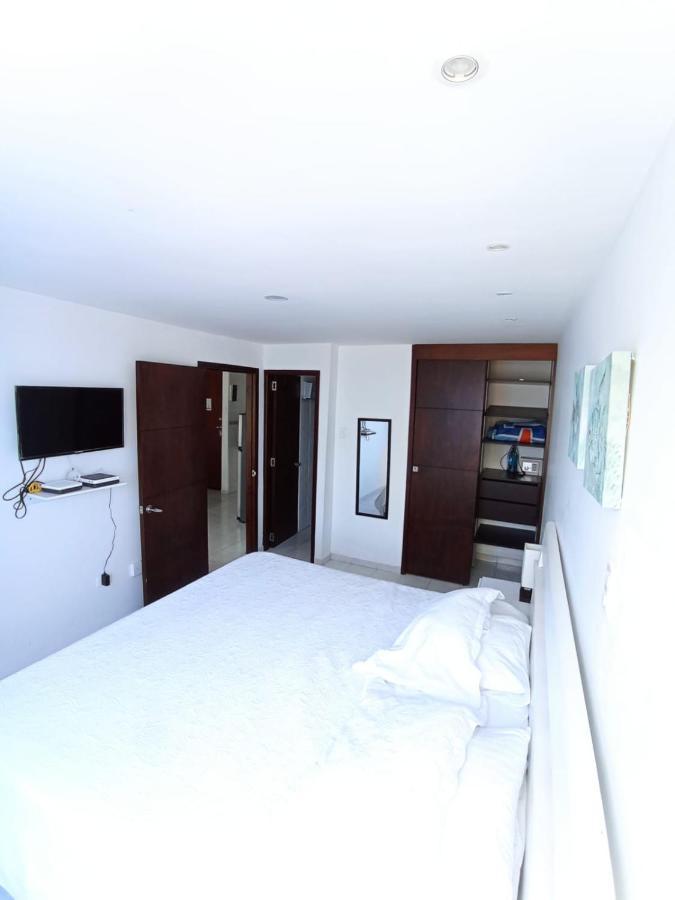 Amazing Ocean View In El Laguito