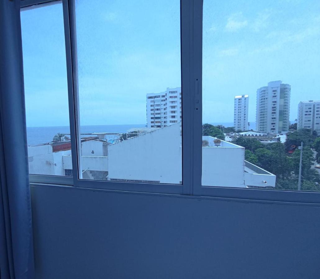 Amazing Ocean View In El Laguito