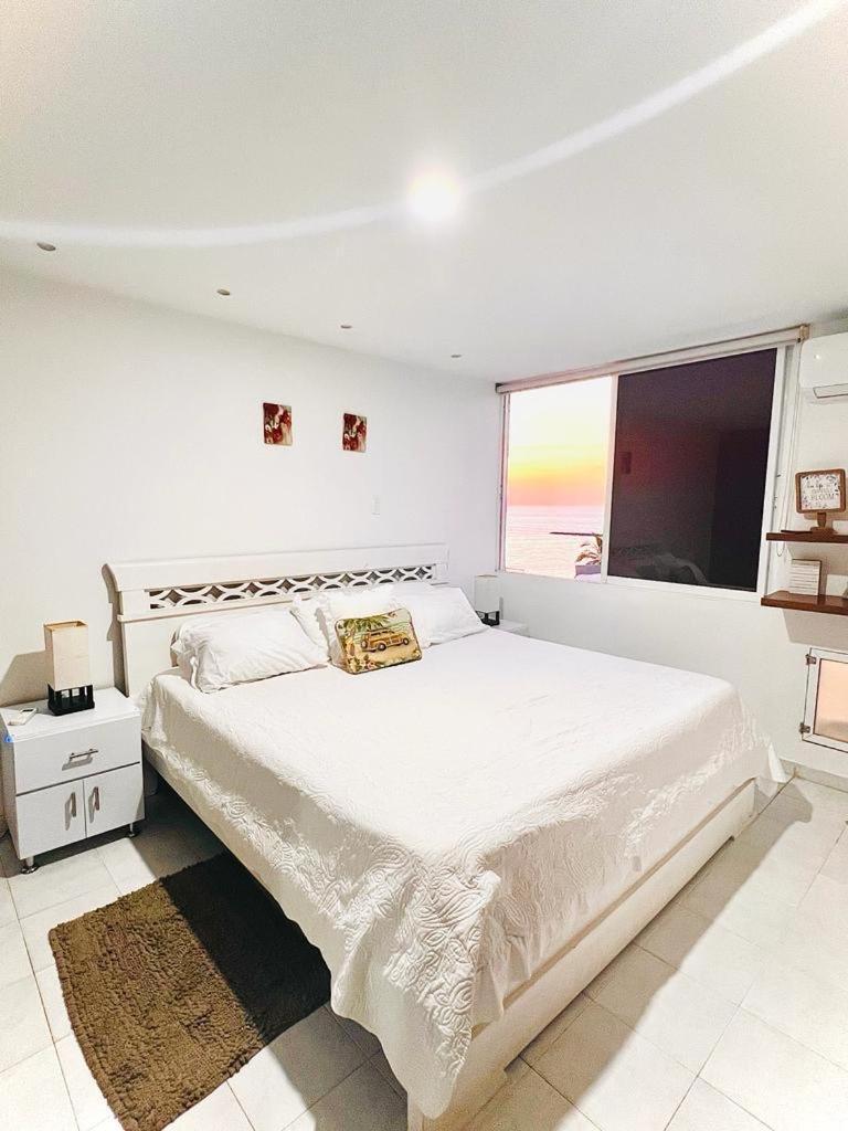 Amazing Ocean View In El Laguito *