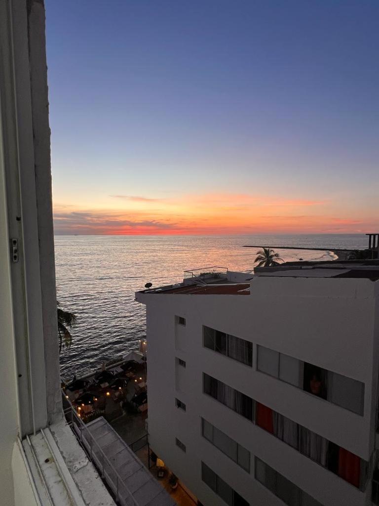 Amazing Ocean View In El Laguito Apartamento